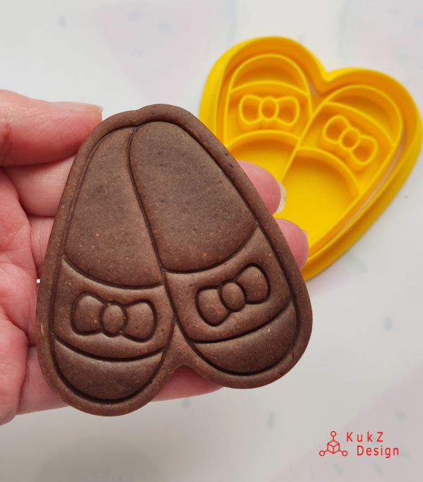 Slippers embosser cookie cutter.